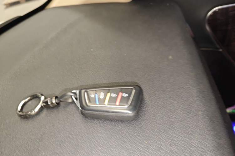 Used Haval H6 Coupe 2015 Blue Label 2.0T Automatic Two-Wheel Drive Elite Model Vehicle Key