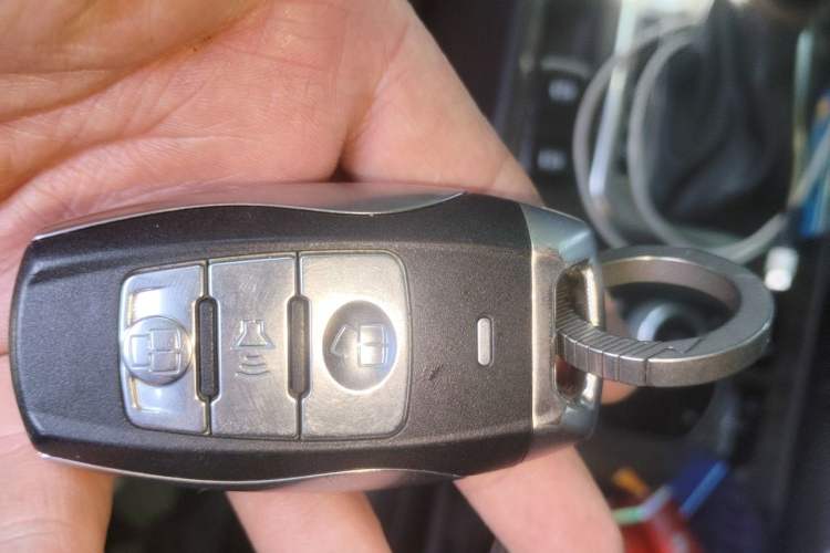 Used Haval H6 Coupe 2015 Blue Label 2.0T Automatic Two-Wheel Drive Elite Model Vehicle Key