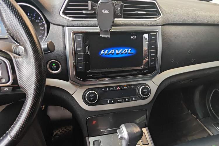 Used Haval H6 Coupe 2016 Blue Label 1.5T Automatic Two-Wheel Drive Urban Model Audio And AC Panel