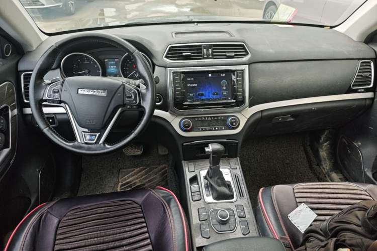 Used Haval H6 Coupe 2016 Blue Label 1.5T Automatic Two-Wheel Drive Elite Model Center Console