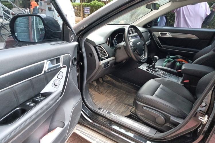 Used Haval H6 Coupe 2016 Blue Label 1.5T Manual Two-Wheel Drive Urban Model Driver Seat