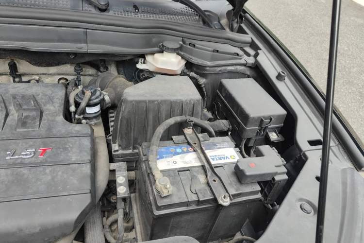 Used Haval H6 Coupe 2016 Blue Label 1.5T Automatic Two-Wheel Drive Elite Model Engine Bay Left