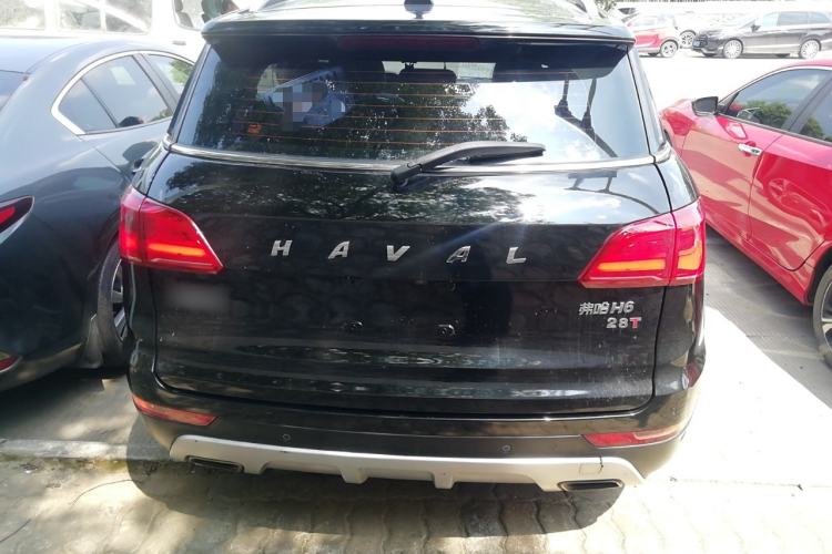 Used Haval H6 Coupe 2016 Blue Label 1.5T Manual Two-Wheel Drive Elite Model Exterior 4