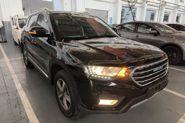 Used Haval H6 Coupe 2016 Blue Label 1.5T Manual Two-Wheel Drive Urban Model Front Right 45 Deg