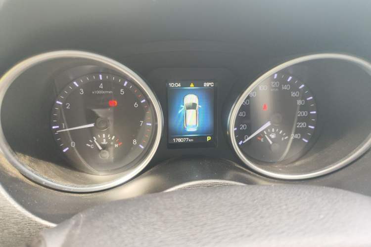 Used Haval H6 Coupe 2016 Blue Label 1.5T Automatic Two-Wheel Drive Elite Model Instrument Cluster