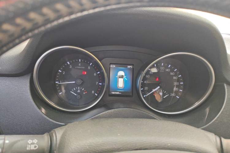 Used Haval H6 Coupe 2016 Blue Label 1.5T Manual Two-Wheel Drive Elite Model Instrument Cluster