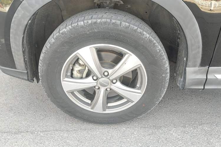 Used Haval H6 Coupe 2016 Blue Label 1.5T Manual Two-Wheel Drive Elite Model Left Front Wheel Hub