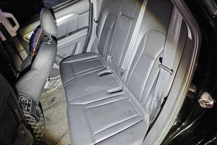 Used Haval H6 Coupe 2016 Blue Label 1.5T Manual Two-Wheel Drive Elite Model Left Rear Seat