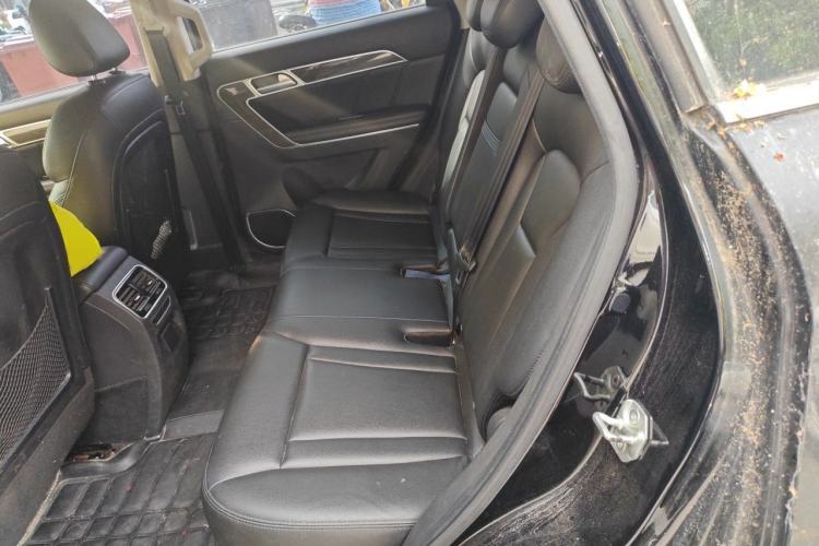 Used Haval H6 Coupe 2016 Blue Label 1.5T Manual Two-Wheel Drive Elite Model Left Rear Seat