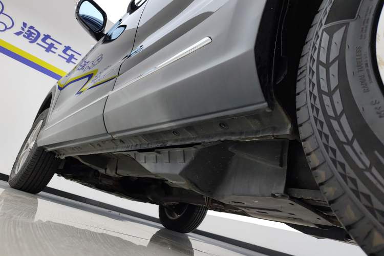 Used Haval H6 Coupe 2016 Blue Label 1.5T Automatic Two-Wheel Drive Elite Model Left Side Sill