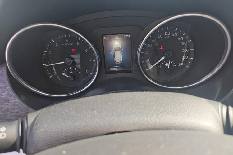 Used Haval H6 Coupe 2016 Blue Label 1.5T Manual Two-Wheel Drive Urban Model Odometer Close Up
