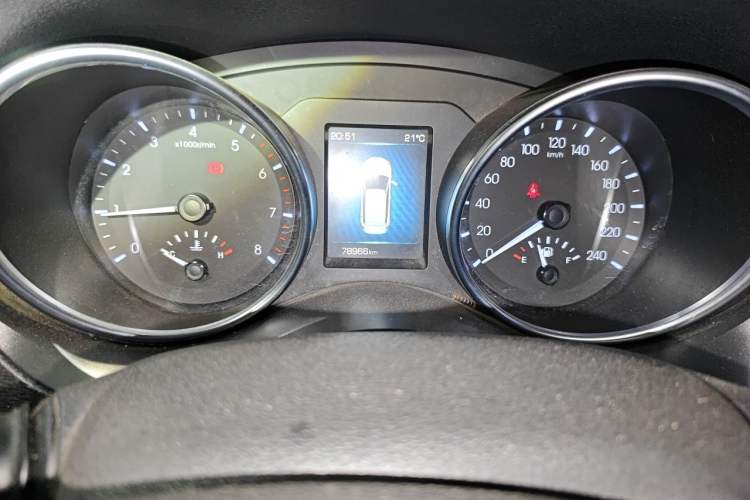 Used Haval H6 Coupe 2016 Blue Label 1.5T Manual Two-Wheel Drive Elite Model Odometer Close Up