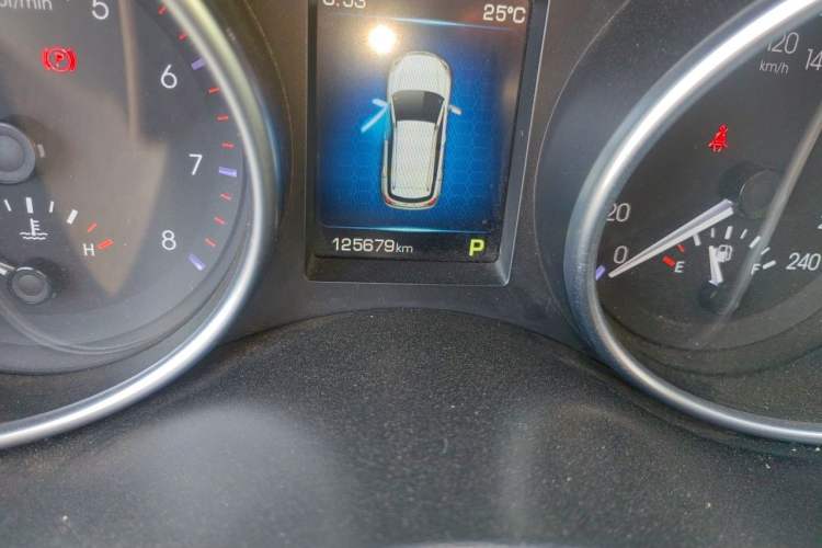Used Haval H6 Coupe 2016 Blue Label 1.5T Automatic Two-Wheel Drive Urban Model Odometer Close Up