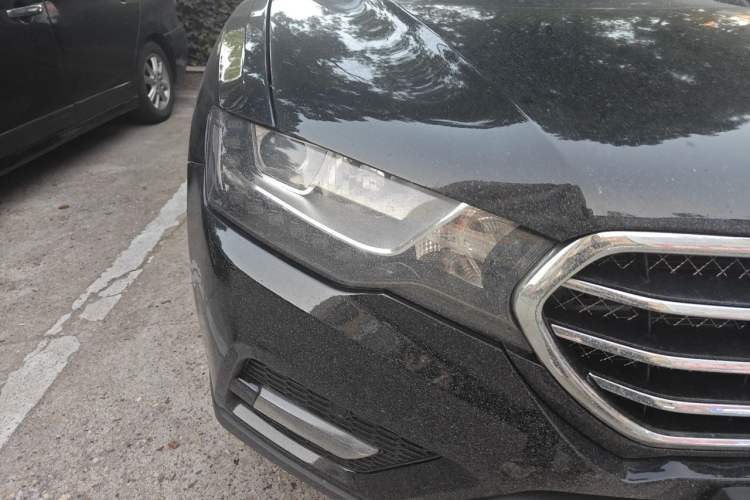 Used Haval H6 Coupe 2016 Blue Label 1.5T Manual Two-Wheel Drive Urban Model Right Front Headlight