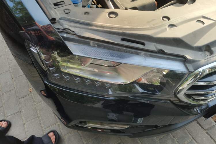 Used Haval H6 Coupe 2016 Blue Label 1.5T Manual Two-Wheel Drive Urban Model Right Front Headlight