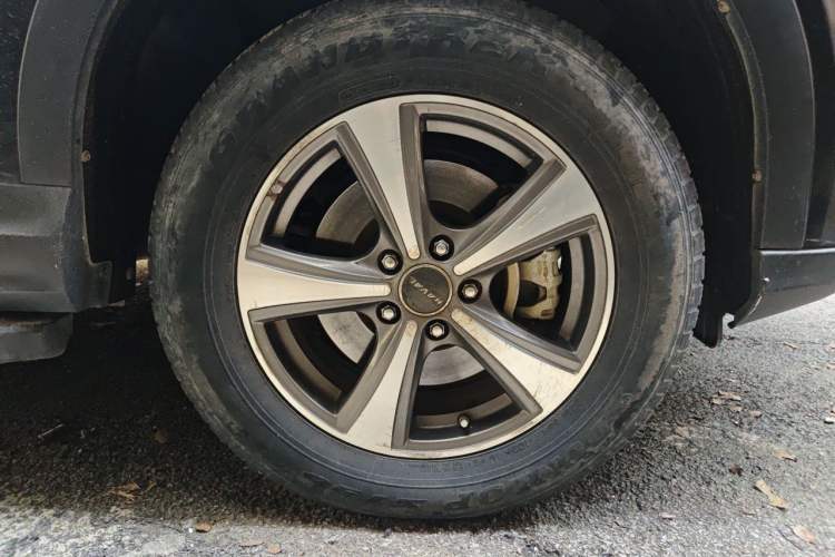 Used Haval H6 Coupe 2016 Blue Label 1.5T Automatic Two-Wheel Drive Elite Model Right Front Wheel Hub