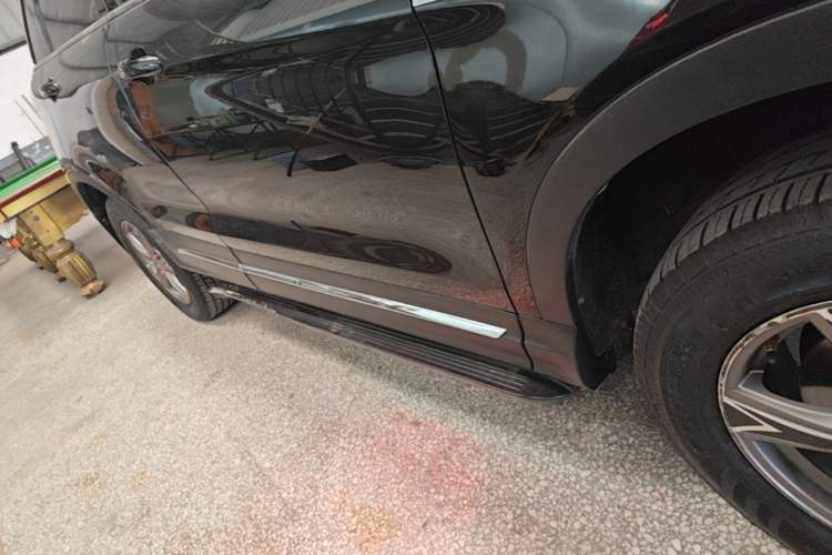 Used Haval H6 Coupe 2016 Blue Label 1.5T Automatic Two-Wheel Drive Elite Model Right Side Sill
