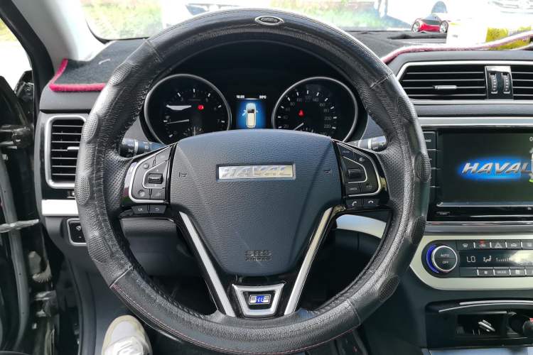 Used Haval H6 Coupe 2016 Blue Label 1.5T Manual Two-Wheel Drive Elite Model Steering Wheel