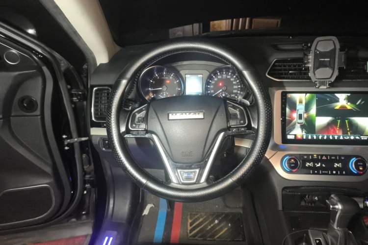 Used Haval H6 Coupe 2016 Blue Label 1.5T Automatic Two-Wheel Drive Elite Model Steering Wheel