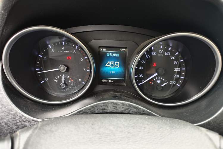Used Haval H6 Coupe 2016 Blue Label 1.5T Manual Two-Wheel Drive Elite Model Instrument Cluster