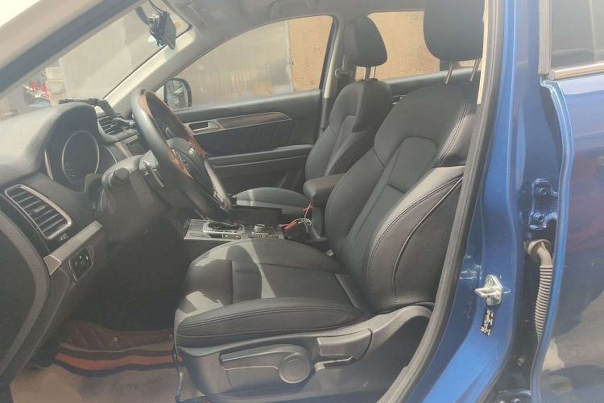 Used Haval H6 Coupe 2016 Blue Label 1.5T Automatic Two-Wheel Drive Urban Model Left Front Seat