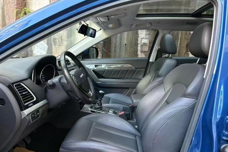 Used Haval H6 Coupe 2016 Blue Label 1.5T Manual Two-Wheel Drive Urban Model Left Front Seat