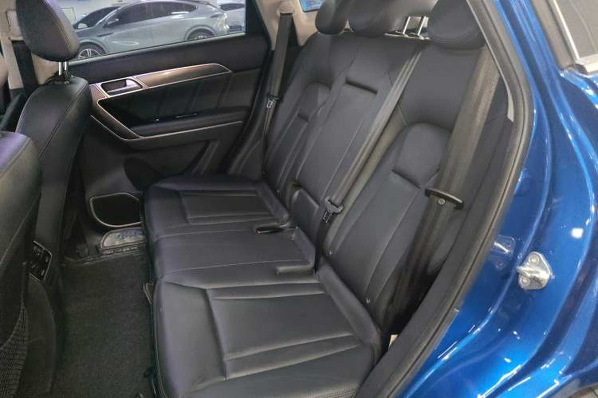 Used Haval H6 Coupe 2016 Blue Label 1.5T Automatic Two-Wheel Drive Urban Model Left Rear Seat