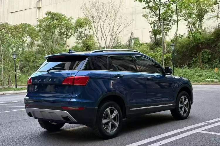 Used Haval H6 Coupe 2016 Blue Label 1.5T Manual Two-Wheel Drive Urban Model Rear Right 45 Deg