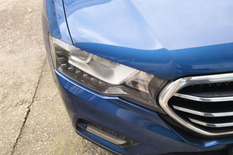 Used Haval H6 Coupe 2016 Blue Label 1.5T Automatic Two-Wheel Drive Elite Model Right Front Headlight