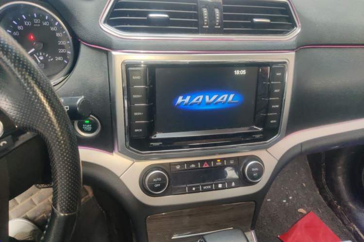 Used Haval H6 Coupe 2016 Blue Label 1.5T Automatic Two-Wheel Drive Elite Model Audio And AC Panel
