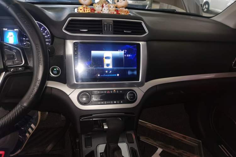 Used Haval H6 Coupe 2016 Blue Label 1.5T Automatic Two-Wheel Drive Urban Model Audio And AC Panel