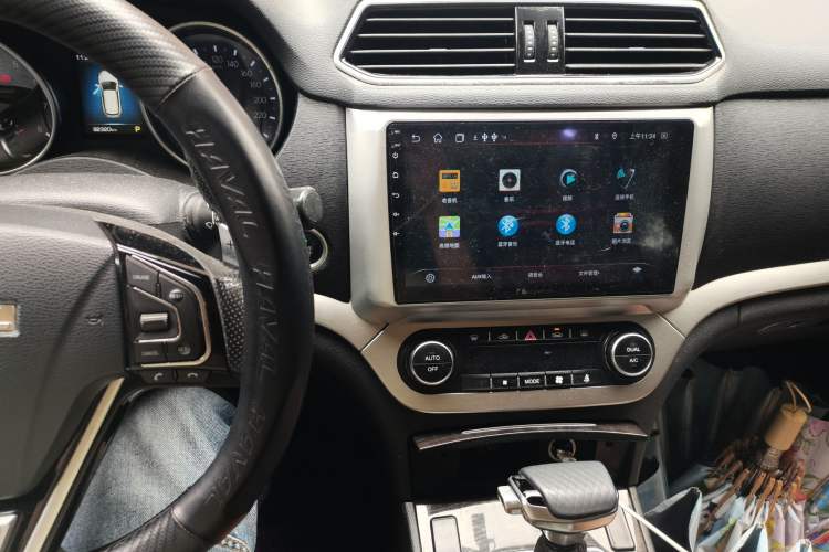 Used Haval H6 Coupe 2016 Blue Label 1.5T Automatic Two-Wheel Drive Urban Model Audio And AC Panel
