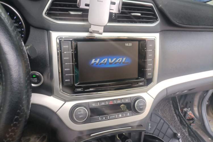 Used Haval H6 Coupe 2016 Blue Label 1.5T Automatic Two-Wheel Drive Elite Model Audio And AC Panel