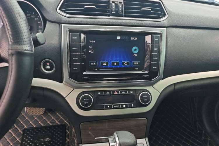 Used Haval H6 Coupe 2016 Blue Label 1.5T Automatic Two-Wheel Drive Urban Model Audio And AC Panel