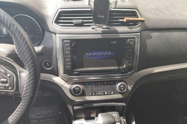 Used Haval H6 Coupe 2016 Blue Label 1.5T Automatic Two-Wheel Drive Urban Model Audio And AC Panel