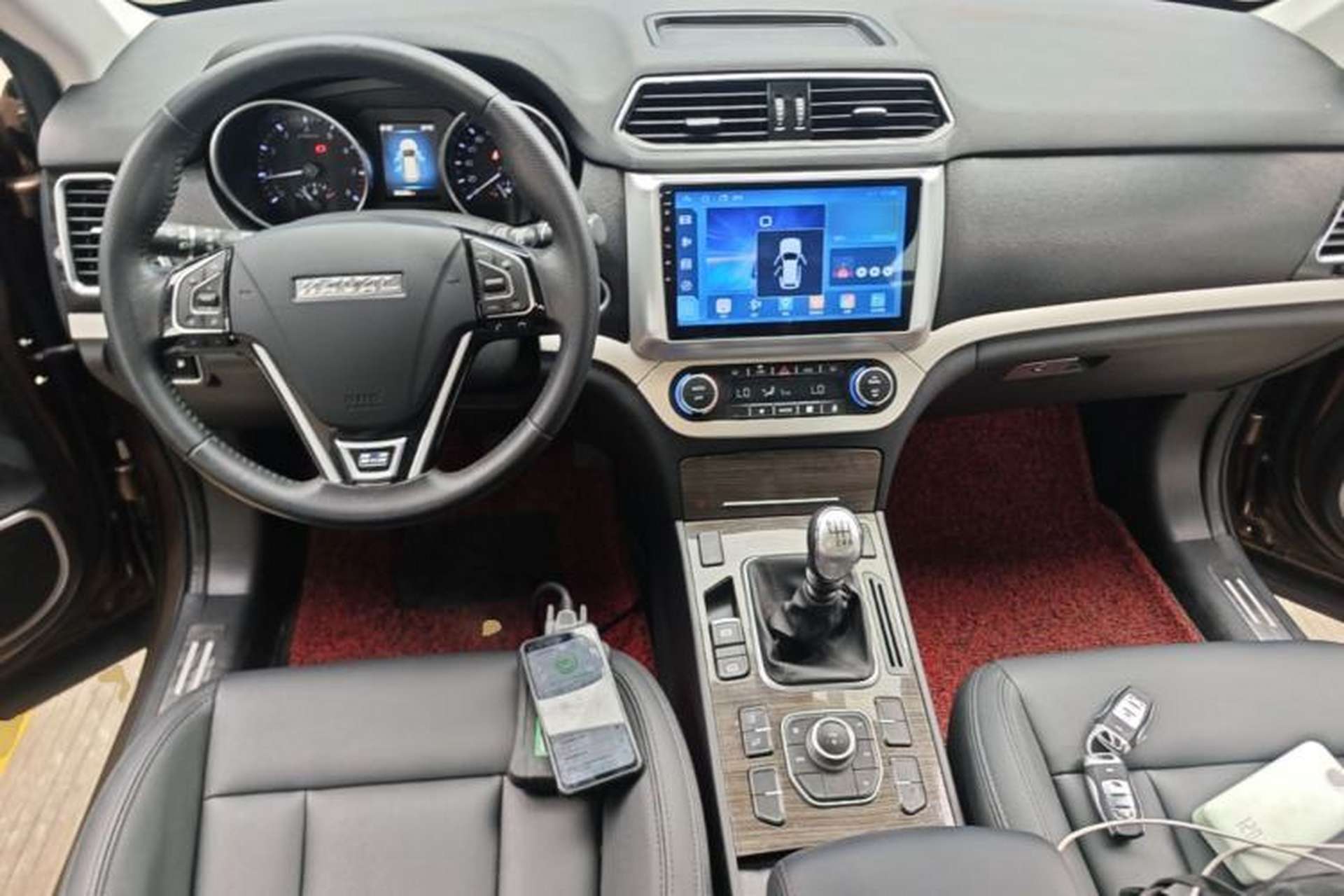 Used Haval H6 Coupe 2016 Blue Label 1.5T Manual Two-Wheel Drive Urban Model Center Console