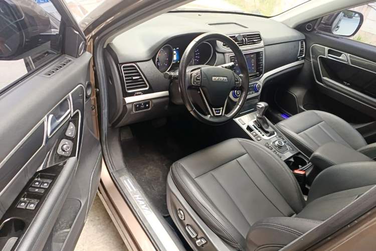 Used Haval H6 Coupe 2016 Blue Label 1.5T Automatic Two-Wheel Drive Elite Model Driver Seat