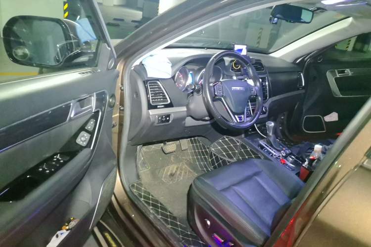 Used Haval H6 Coupe 2016 Blue Label 1.5T Automatic Two-Wheel Drive Elite Model Driver Seat