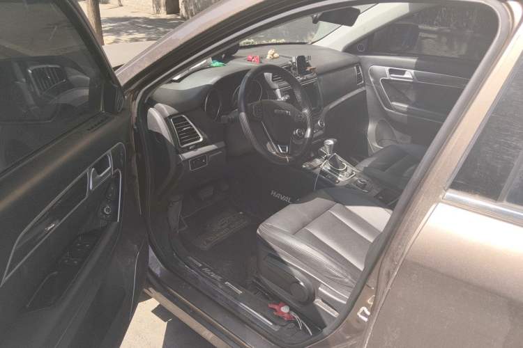Used Haval H6 Coupe 2016 Blue Label 1.5T Automatic Two-Wheel Drive Urban Model Driver Seat