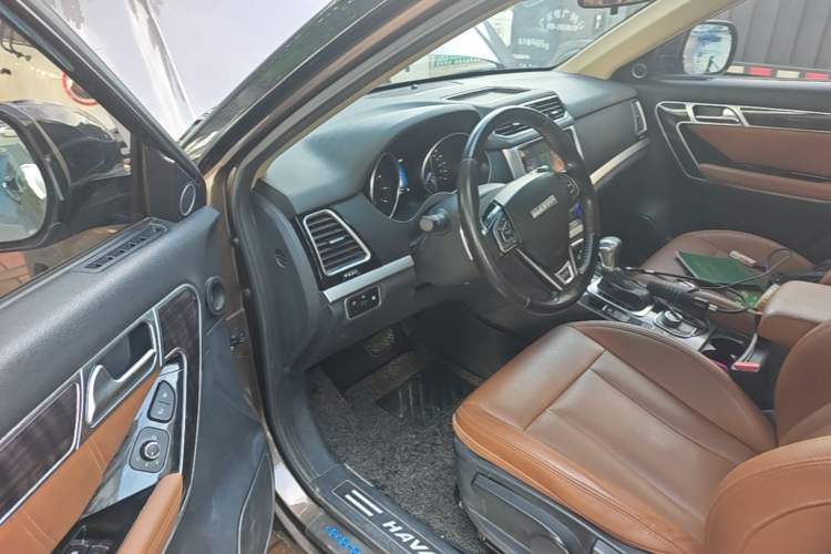Used Haval H6 Coupe 2016 Blue Label 1.5T Automatic Two-Wheel Drive Urban Model Driver Seat
