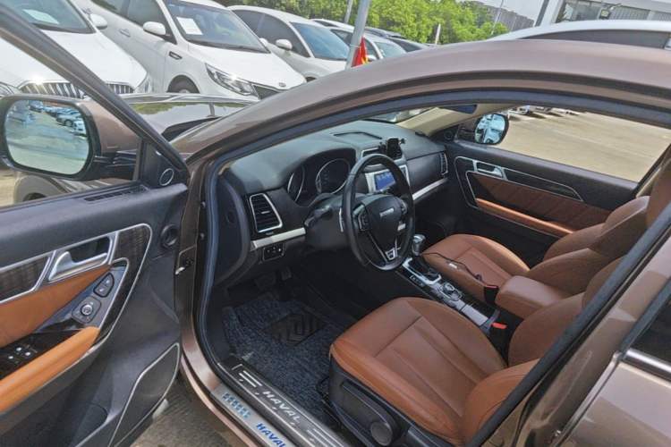 Used Haval H6 Coupe 2016 Blue Label 1.5T Automatic Two-Wheel Drive Urban Model Driver Seat