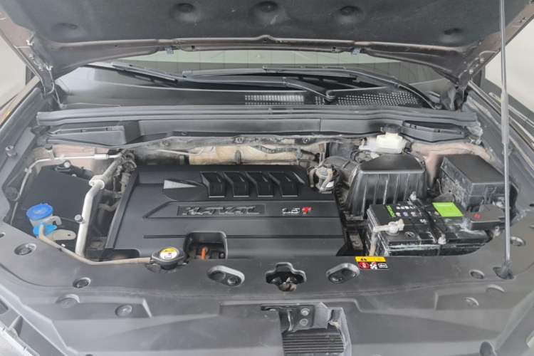 Used Haval H6 Coupe 2016 Blue Label 1.5T Manual Two-Wheel Drive Elite Model Engine Bay