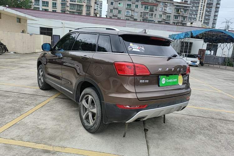 Used Haval H6 Coupe 2016 Blue Label 1.5T Manual Two-Wheel Drive Urban Model Exterior 2