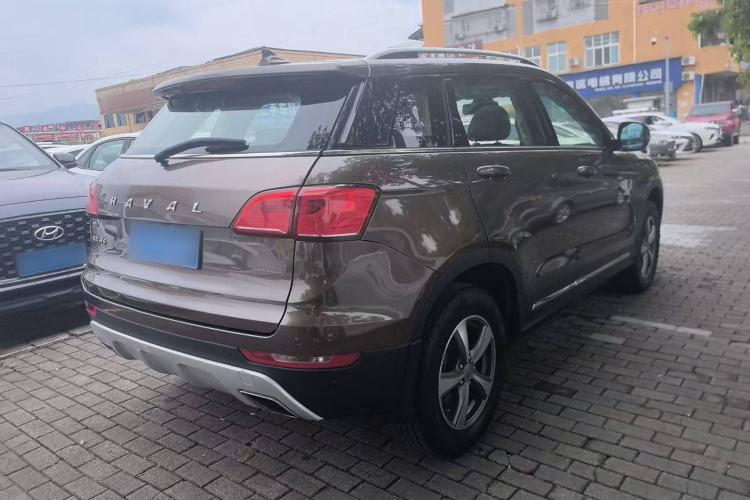 Used Haval H6 Coupe 2016 Blue Label 1.5T Manual Two-Wheel Drive Elite Model Exterior 4