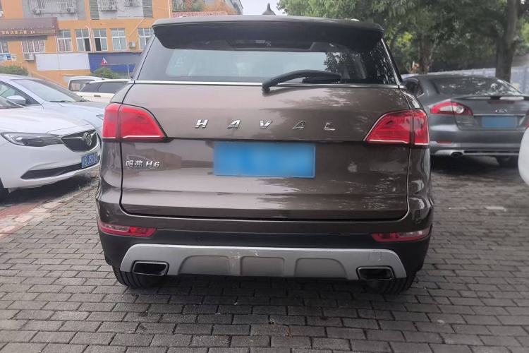 Used Haval H6 Coupe 2016 Blue Label 1.5T Manual Two-Wheel Drive Elite Model Exterior 5