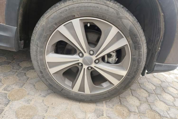 Used Haval H6 Coupe 2016 Blue Label 1.5T Manual Two-Wheel Drive Elite Model Exterior 7