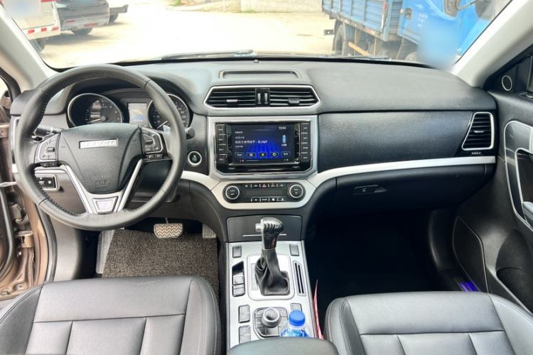 Used Haval H6 Coupe 2016 Blue Label 1.5T Automatic Two-Wheel Drive Elite Model Exterior 9