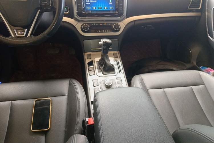 Used Haval H6 Coupe 2016 Blue Label 1.5T Automatic Two-Wheel Drive Elite Model Gear Lever