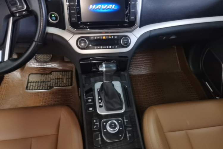Used Haval H6 Coupe 2016 Blue Label 1.5T Automatic Two-Wheel Drive Urban Model Gear Lever