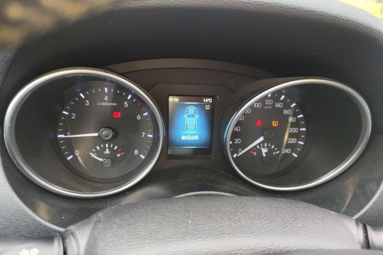Used Haval H6 Coupe 2016 Blue Label 1.5T Manual Two-Wheel Drive Elite Model Instrument Cluster